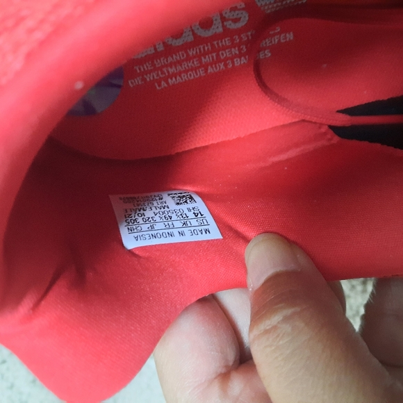 Adidas Swift run 22 Red shoes men size 10.5 ,14,NWT - Picture 9 of 9